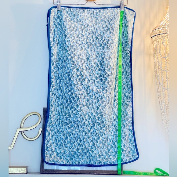 Queen Size Pillow Covers 2pc/Set - Picture 2 of 2